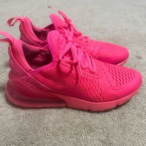 Nike Airmax 270 hot pink